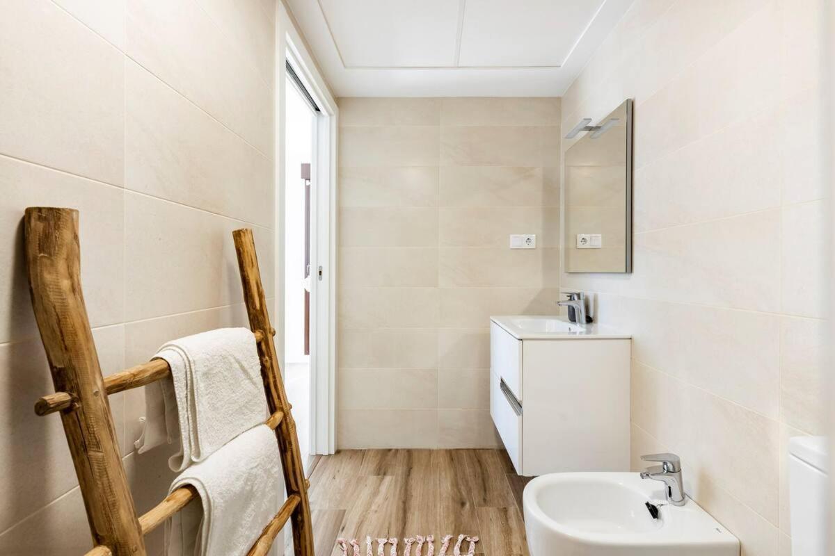 Luxury Designer Apartment - Unbeatable Sea Views Águilas Exterior foto
